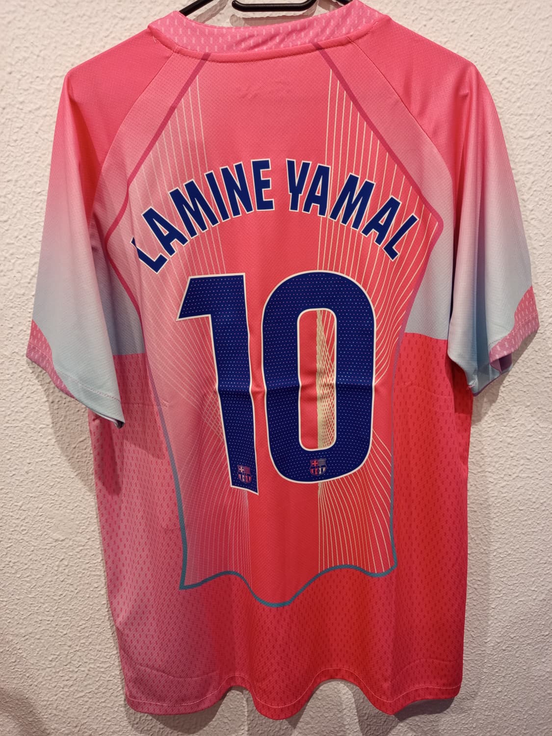 Camiseta FC Barcelona Rosada 25/26 - LAMINE YAMAL #10