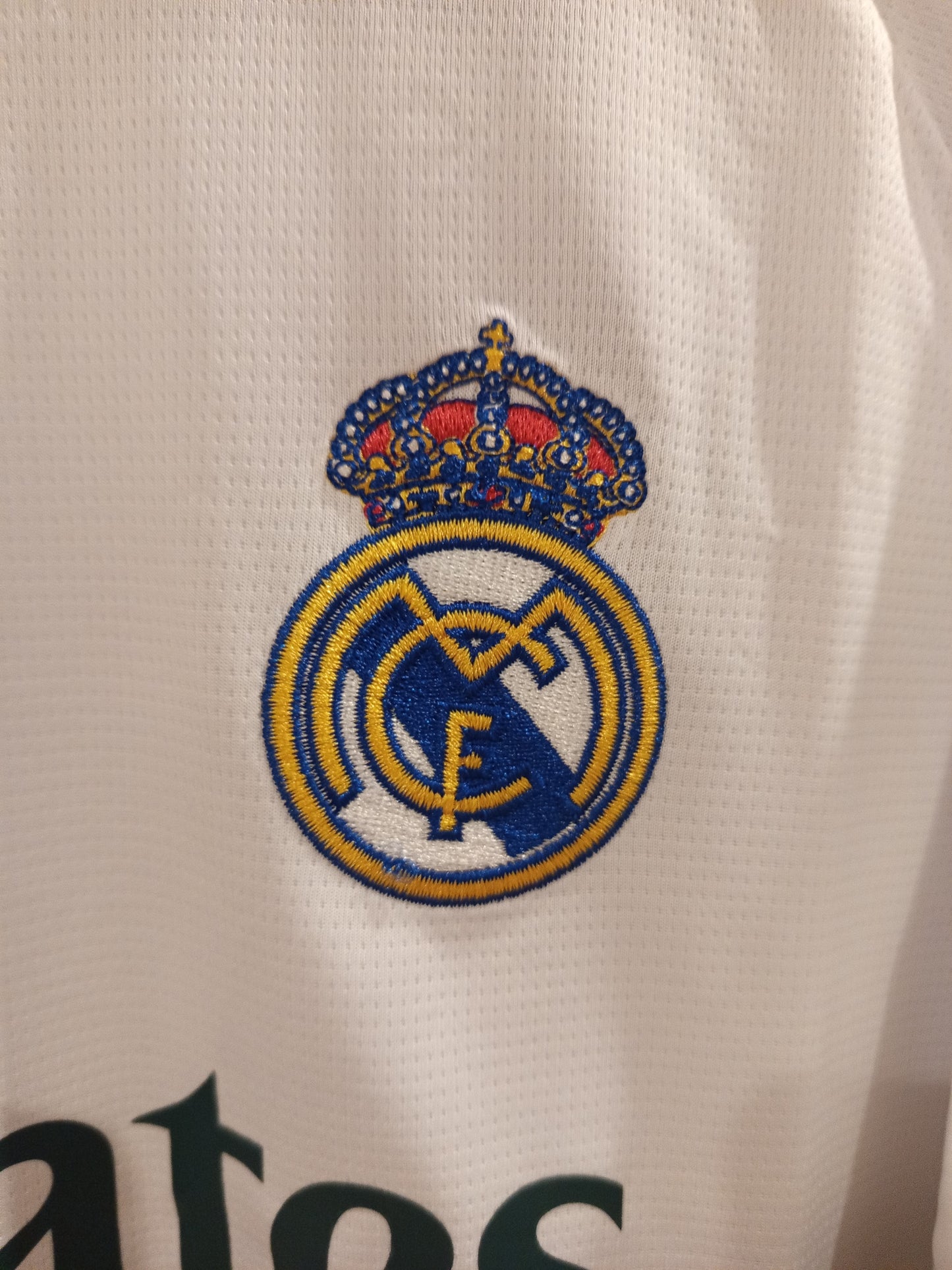Camiseta Real Madrid versión fanático 2026/27