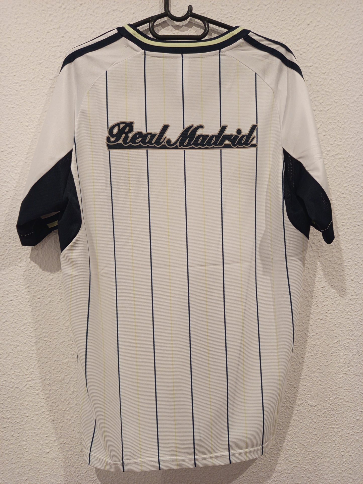 Camiseta Real Madrid beisbolera