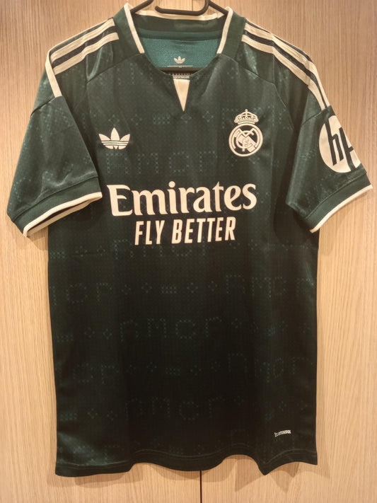 Camiseta real Madrid 26/27 visitante versión fanático