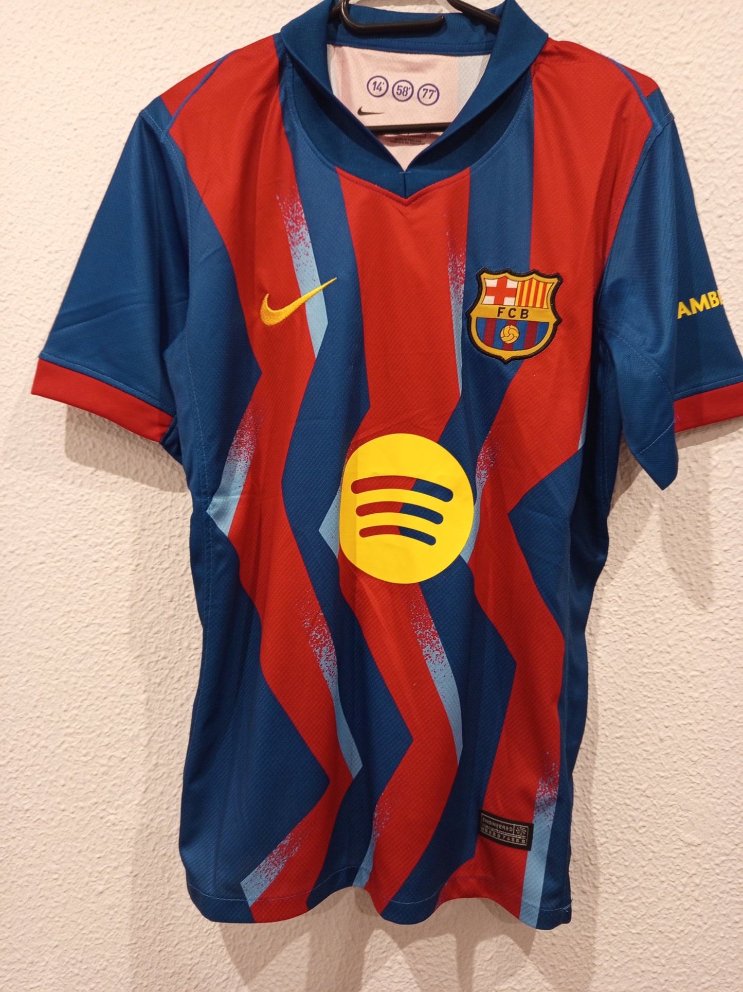 Camiseta Barcelona 25/26 cuarta equipación