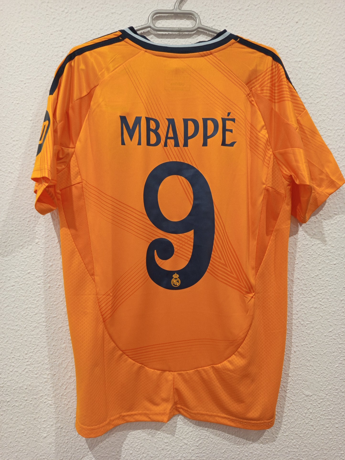 Camiseta real Madrid naranja 24/25 Mbappe #9