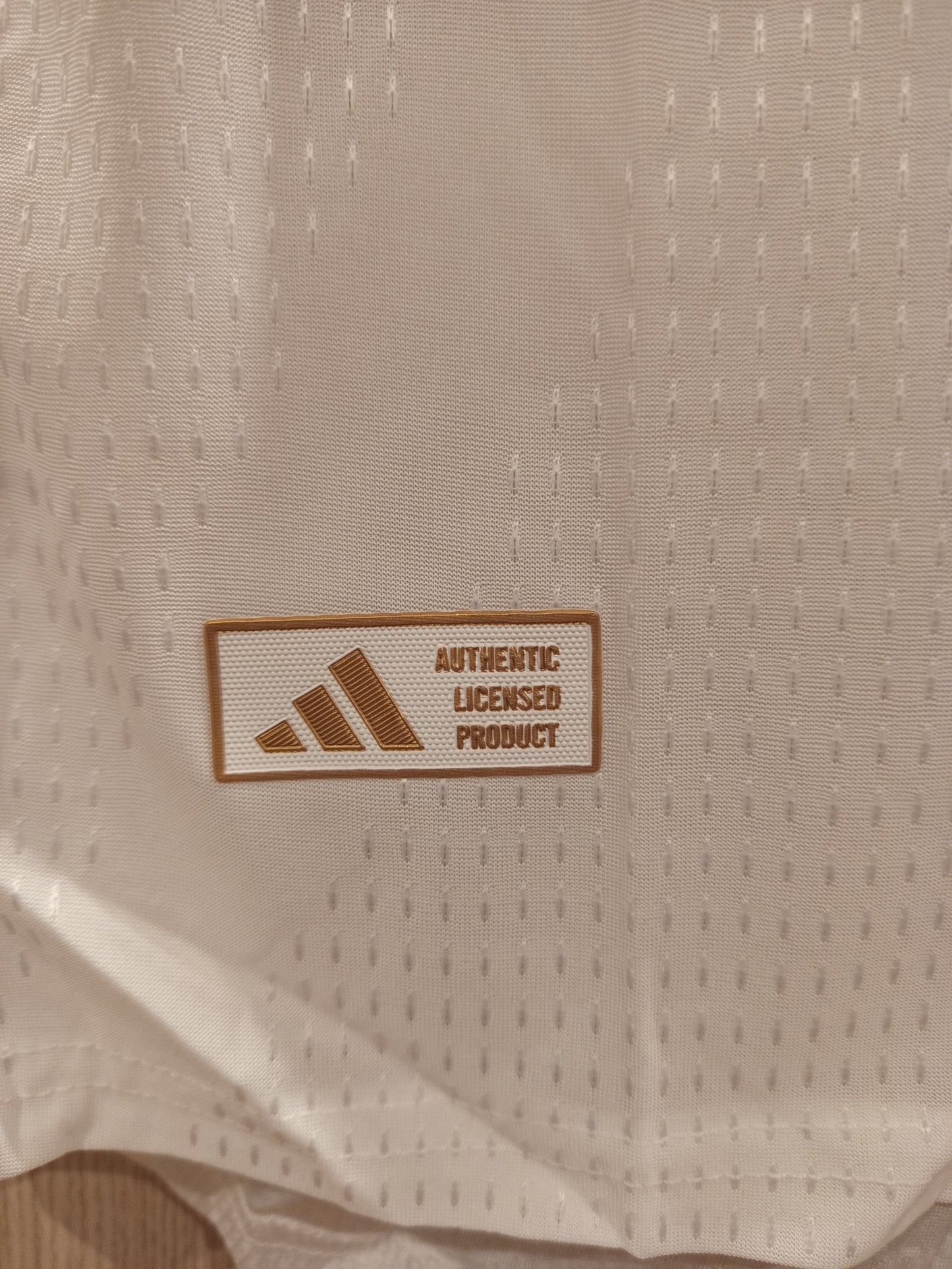 Camiseta Real Madrid versión jugador 2026/27