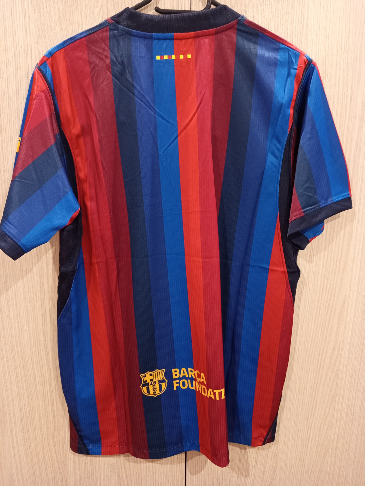 Barcelona versión fanático 2026/27 local