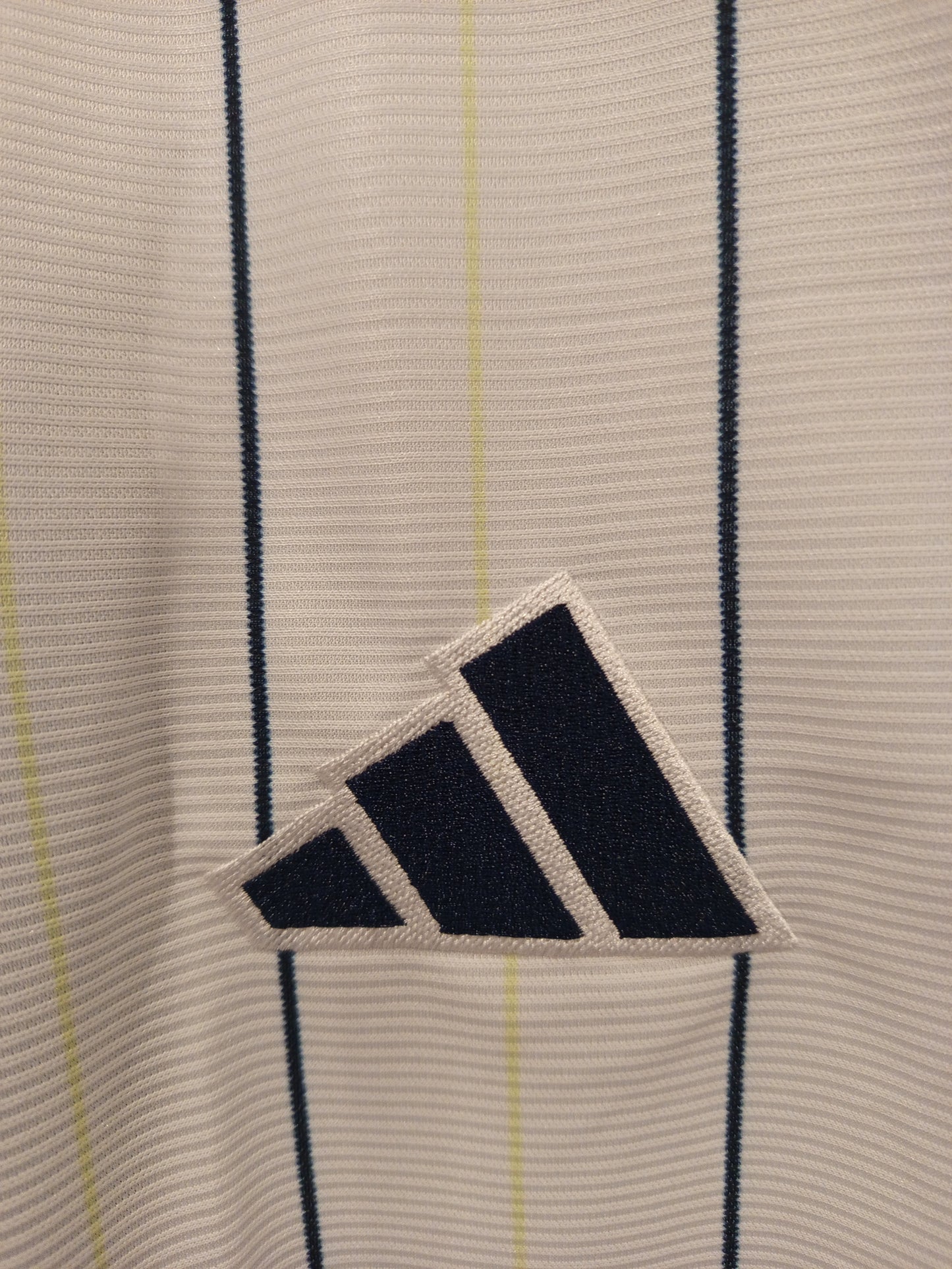 Camiseta Real Madrid beisbolera