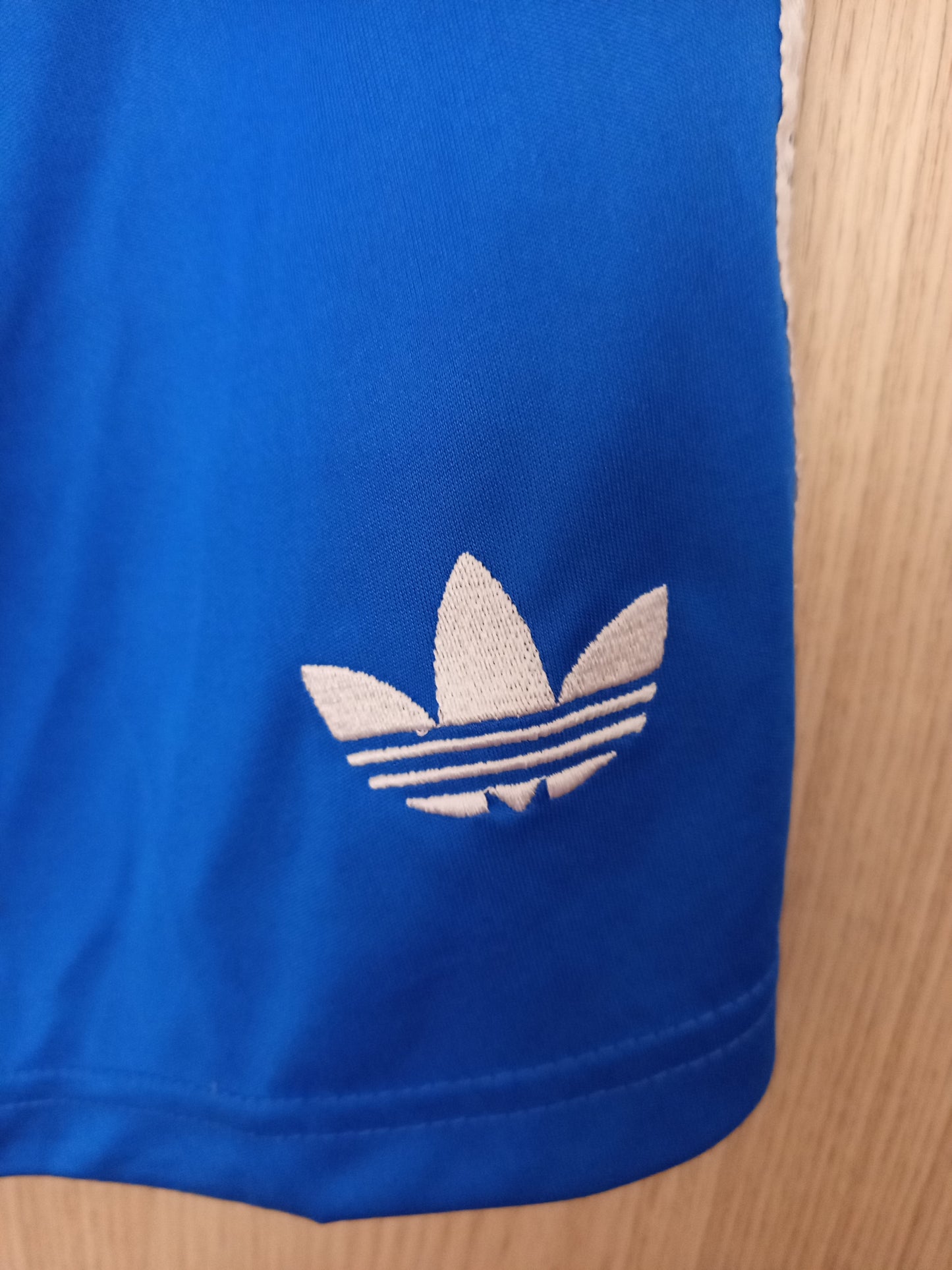 Pantalón corto real Madrid